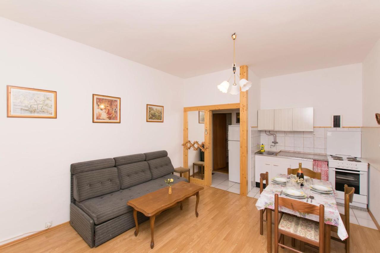 Apartments Amalija Vodice Dış mekan fotoğraf